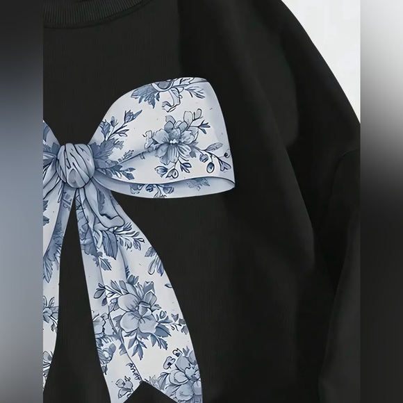 Black Floral Bow Sweatshirt - Picture 2 of 6